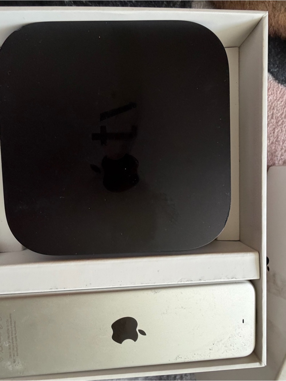 Apple Silver Tablet Back Panel - Picture 3 of 8